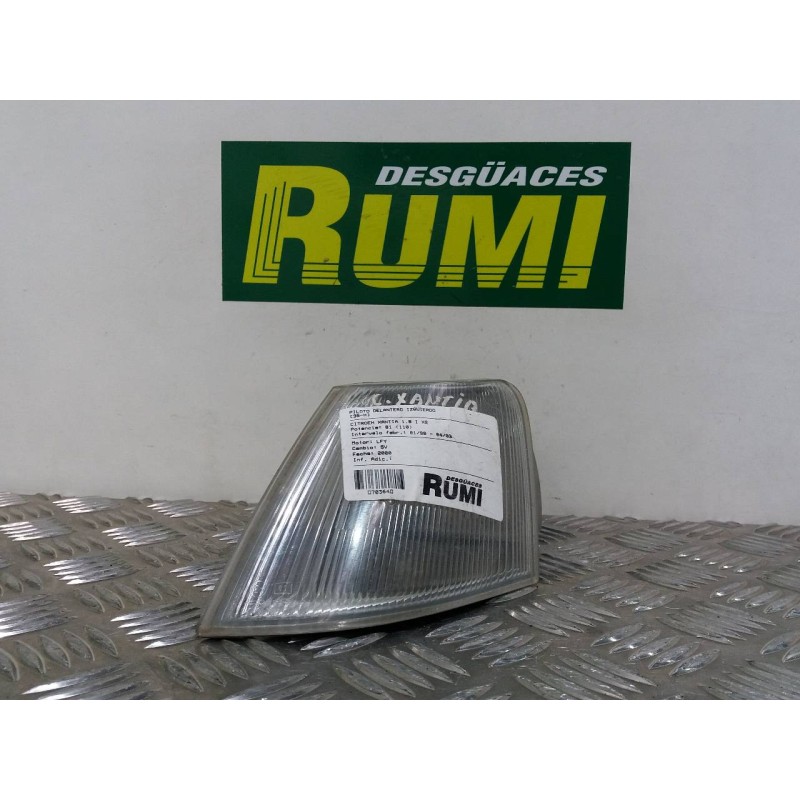 Recambio de piloto delantero izquierdo para citroën xantia berlina 1.9 sd sx referencia OEM IAM   