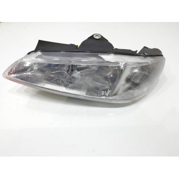 FARO IZQUIERDO 0301037021 