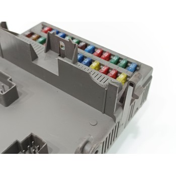 Recambio de caja reles / fusibles para renault laguna ii (bg0) authentique referencia OEM IAM 8200148809  