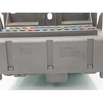 Recambio de caja reles / fusibles para renault laguna ii (bg0) authentique referencia OEM IAM 8200148809  