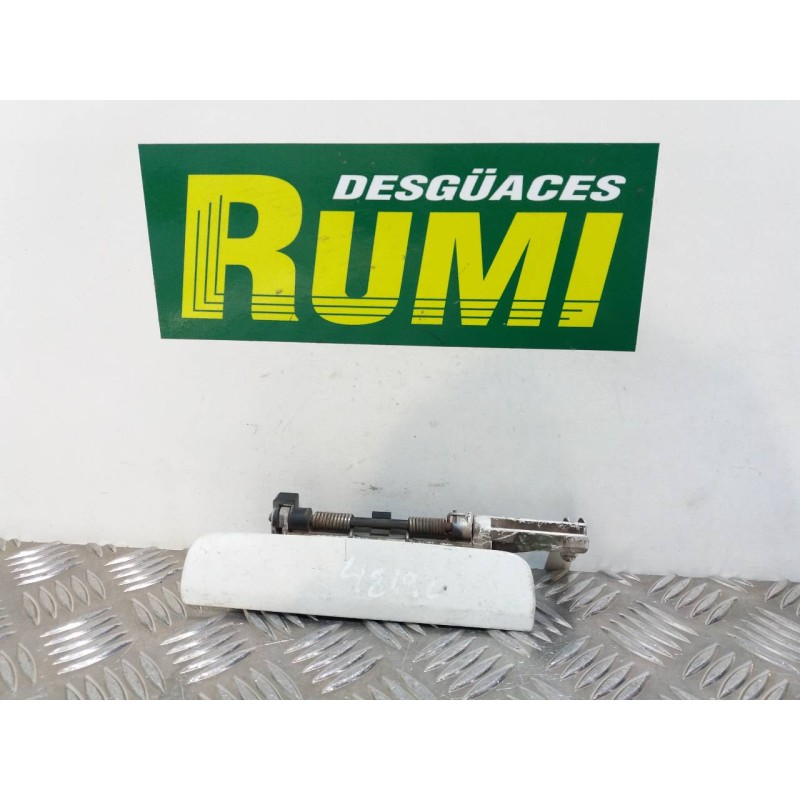 Recambio de maneta exterior delantera izquierda para peugeot 605 sli referencia OEM IAM   