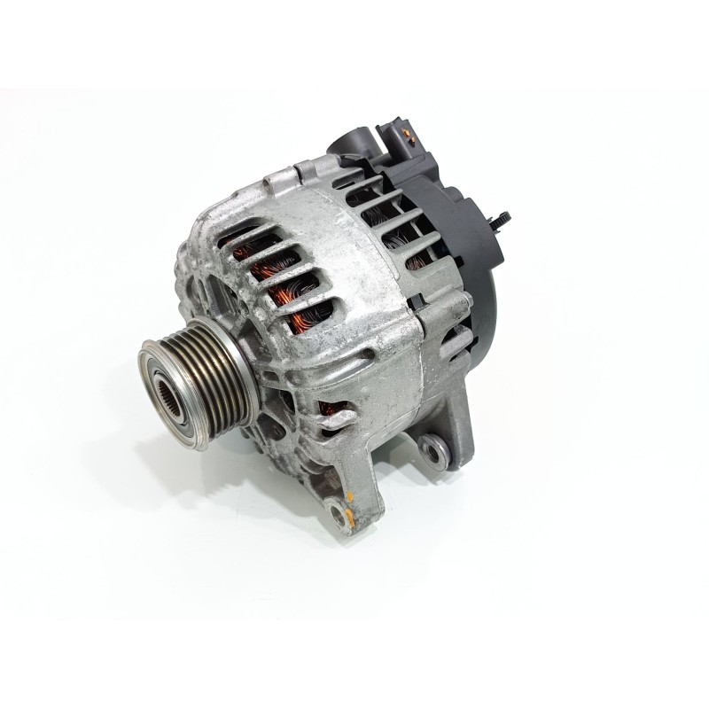 Recambio de alternador para opel corsa f gs line referencia OEM IAM 9835689480  