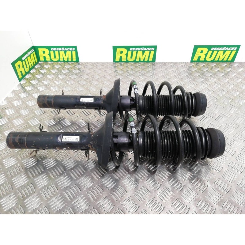 Recambio de juego amortiguadores delantero para skoda octavia berlina (1u2) 1.9 tdi glx referencia OEM IAM 1J0413031T  