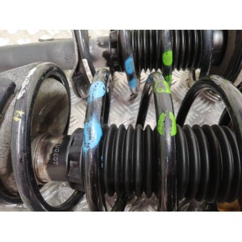Recambio de juego amortiguadores delantero para peugeot 607 (s2) básico referencia OEM IAM   