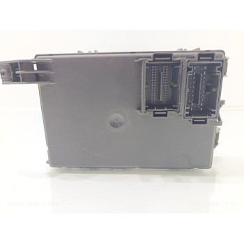Recambio de caja reles / fusibles para opel corsa d cmon referencia OEM IAM 13142241  