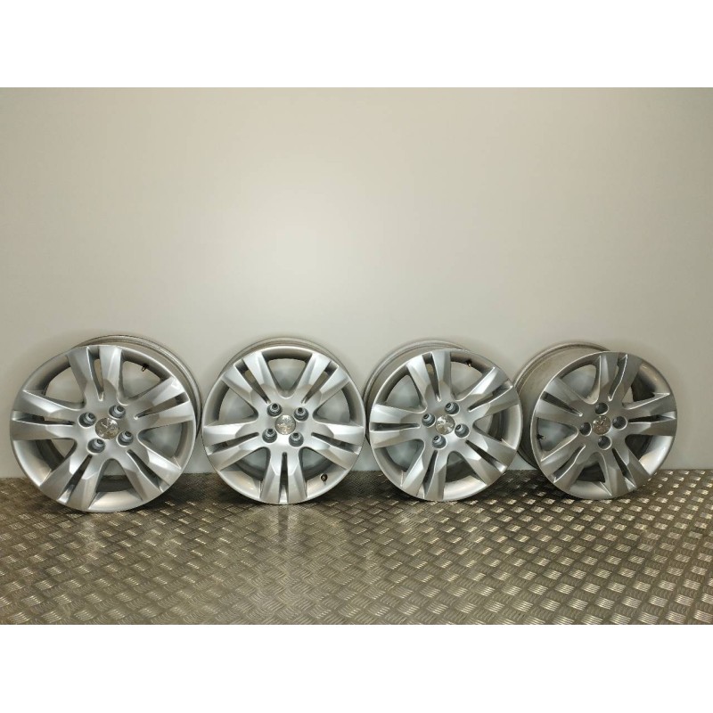 Recambio de juego llantas para peugeot 5008 access referencia OEM IAM 9675498677 7JX17 CH4 29 