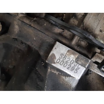 Recambio de caja cambios para kia carens 2.0 crdi ex monovolumen referencia OEM IAM S620JC 000295 6 VELECIDADES