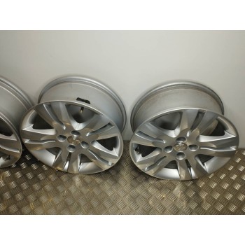 Recambio de juego llantas para peugeot 5008 access referencia OEM IAM 9675498677 7JX17 CH4 29 