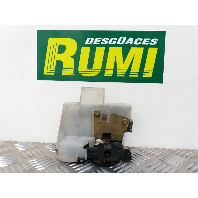 Recambio de cerradura puerta delantera derecha para renault megane i berlina hatchback (ba0) 1.9 dti rn referencia OEM IAM   