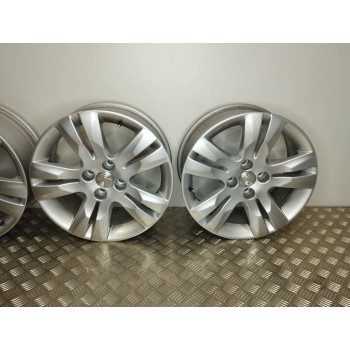 Recambio de juego llantas para peugeot 5008 access referencia OEM IAM 9675498677 7JX17 CH4 29 