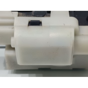 Recambio de cerradura maletero / porton para renault scenic ii authentique referencia OEM IAM 8200076240  