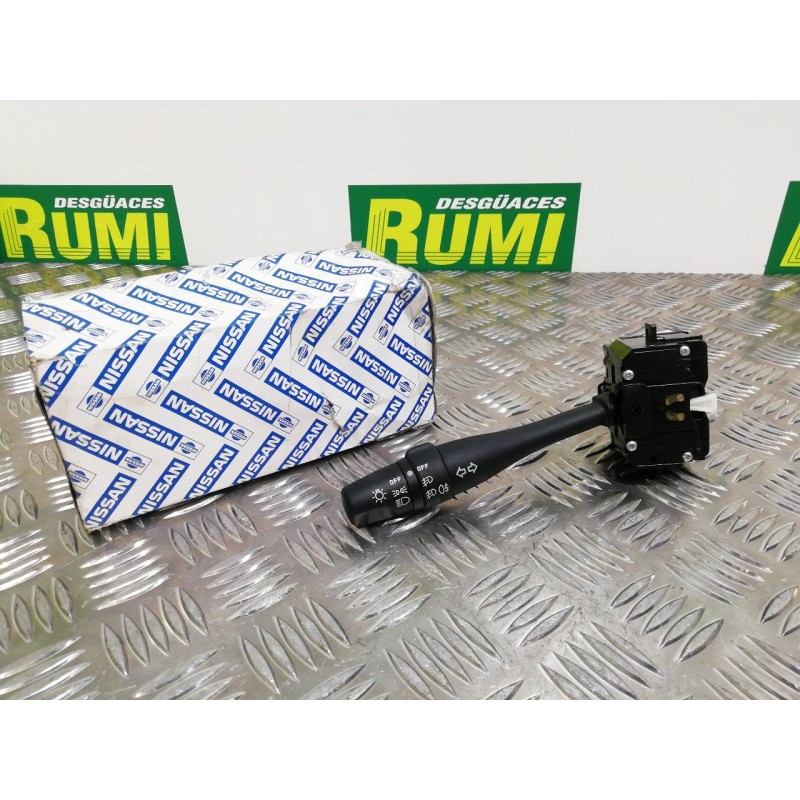 Recambio de mando luces para nissan primera berlina (p11) referencia OEM IAM 54353339 255402F500 54353334