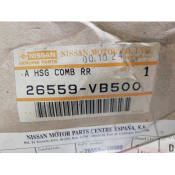 Recambio de piloto trasero izquierdo para nissan patrol gr (y61) referencia OEM IAM 26559VB500  