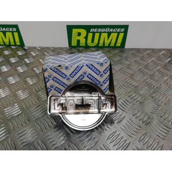 Recambio de molduras traseras para nissan patrol gr (y61) referencia OEM IAM 62891C9600  