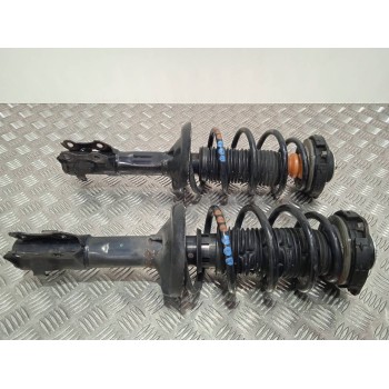 Recambio de juego amortiguadores delantero para volkswagen polo berlina (6n2) trendline referencia OEM IAM 6N0413031N  