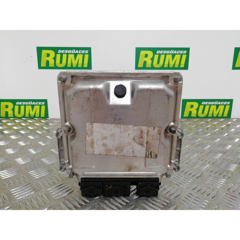Recambio de centralita motor uce para peugeot 307 break / sw (s1) break xs referencia OEM IAM 9647472780 0281011081 