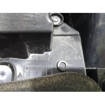 Recambio de piloto trasero derecho para peugeot 2008 (--.2013) gt line referencia OEM IAM 9826730380  