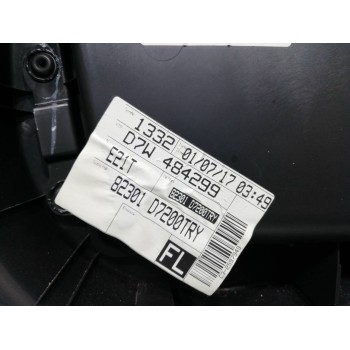 Recambio de guarnecido puerta delantera izquierda para hyundai tucson 1.7 crdi cat referencia OEM IAM 82301D7200 82330D7010 8235