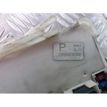 Recambio de caja reles / fusibles para nissan navara pick-up (d40m) doble cab se 4x2 referencia OEM IAM 284B6EB30B  