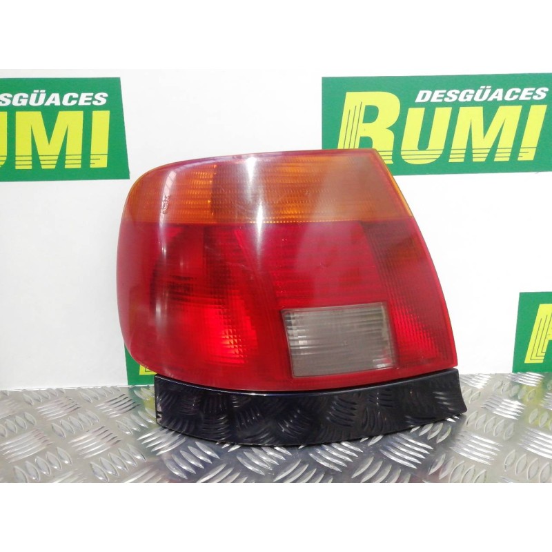 Recambio de piloto trasero izquierdo para audi a4 berlina (b5) 1.8 t referencia OEM IAM   