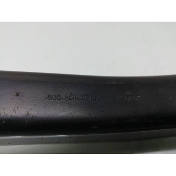 Recambio de brazo suspension superior trasero izquierdo para audi a4 avant (8w5) básico referencia OEM IAM 8W0505397E 8W0505371E