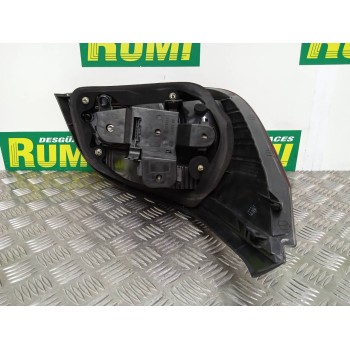 Recambio de piloto trasero derecho para bmw serie 5 berlina (e60) 530d referencia OEM IAM 6910768  6923306 15823803