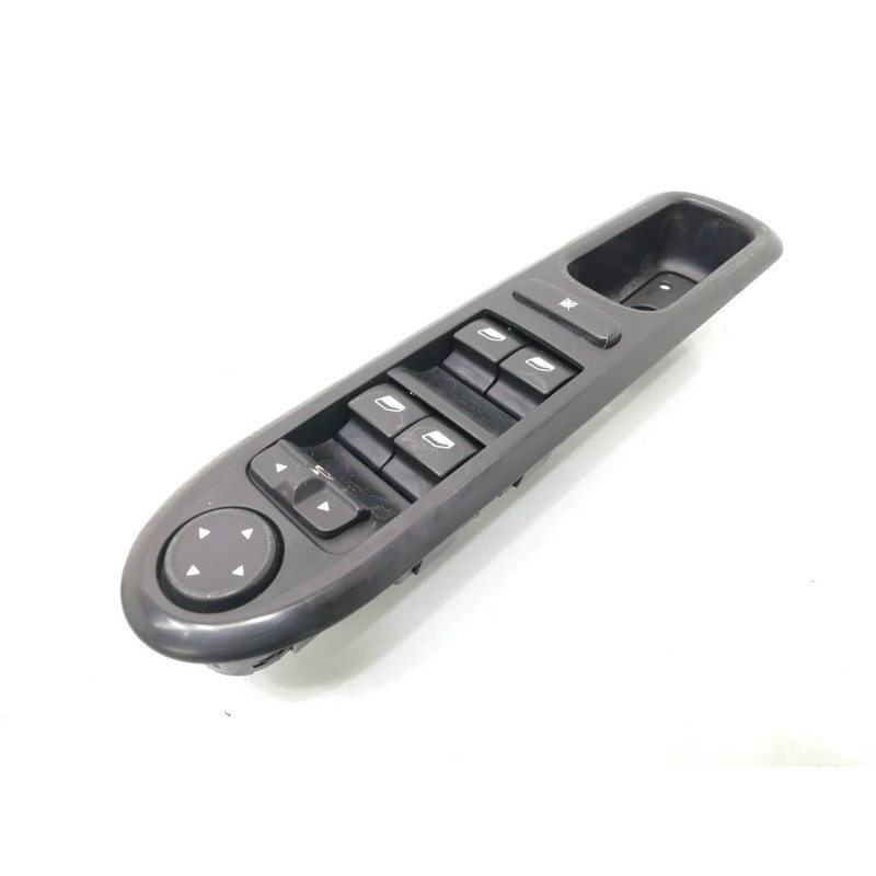 Recambio de mando elevalunas delantero izquierdo para peugeot 407 st confort referencia OEM IAM 96468704XT  