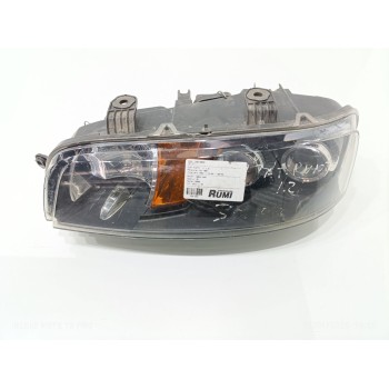 Recambio de faro izquierdo para fiat punto berlina (188) 1.2 8v referencia OEM IAM 89100449  