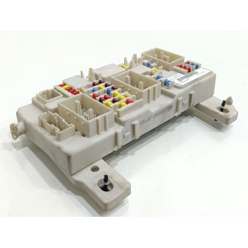 Recambio de caja reles / fusibles para ford focus lim. (cb4) trend referencia OEM IAM 97RA012108  