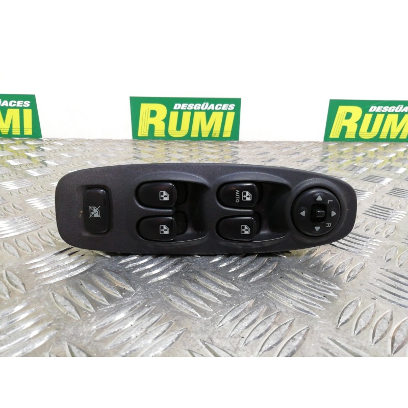 Recambio de mando elevalunas delantero izquierdo para hyundai accent (lc) gls worldcup referencia OEM IAM 620W10270  