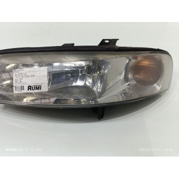 Recambio de faro izquierdo para opel vectra b berlina comfort referencia OEM IAM 90586844  