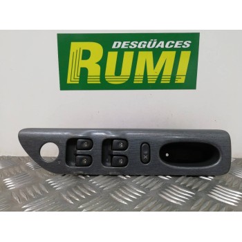 Recambio de mando elevalunas delantero izquierdo para renault laguna (b56) 2.0 16v rti (b56d) referencia OEM IAM 7701707064  