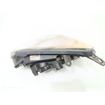 Recambio de faro derecho para citroën c5 berlina 2.2 hdi exclusive automático referencia OEM IAM 9639319880  