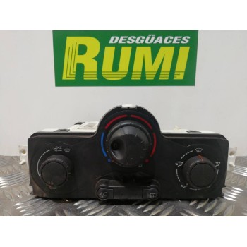 Recambio de mando calefaccion / aire acondicionado para renault megane ii berlina 3p confort dynamique referencia OEM IAM 695870