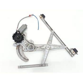 ELEVALUNAS DELANTERO DERECHO 