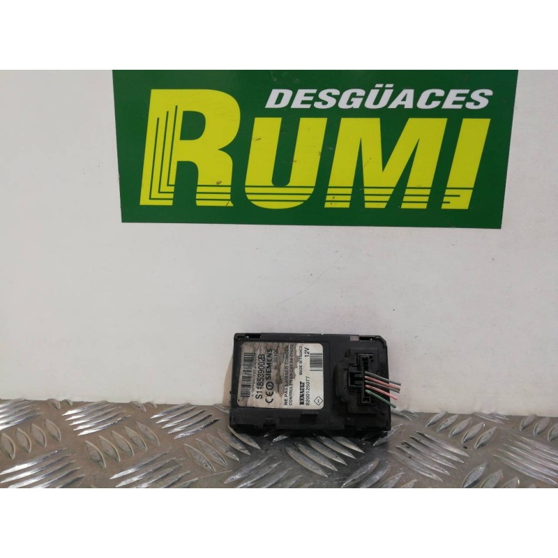 Recambio de conmutador de arranque para renault megane ii berlina 5p confort dynamique referencia OEM IAM 8200125077 S118539002B