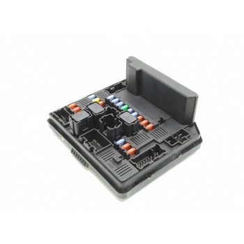 Recambio de caja reles / fusibles para nissan qashqai (j10) acenta referencia OEM IAM 284B7JD02A  