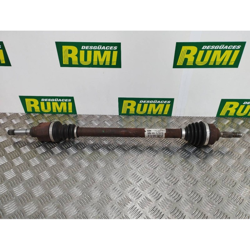 Recambio de transmision delantera derecha para peugeot 207 1.4 hdi referencia OEM IAM 9659317980 72842008G 