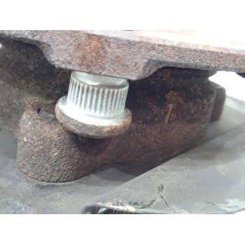 Recambio de mangueta delantera izquierda para nissan qashqai (j10) acenta referencia OEM IAM 40015JD040  