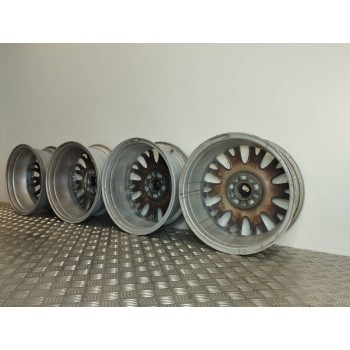 Recambio de juego llantas para volvo s40 berlina 1.6 d momentum referencia OEM IAM 30615590 6,5JX16X52,5 