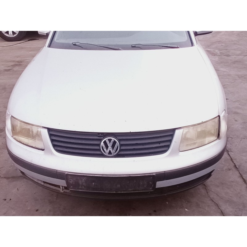 volkswagen passat berlina (3b2) del año 1998