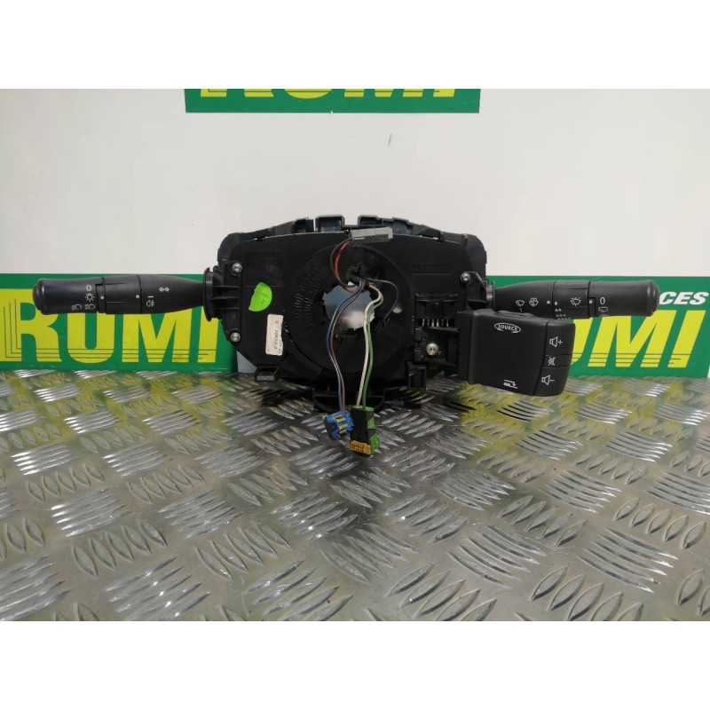 Recambio de mando multifuncion para renault megane ii berlina 5p 1.9 dci diesel referencia OEM IAM 8200216454  