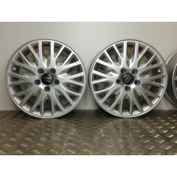 Recambio de juego llantas para volvo s40 berlina 1.6 d momentum referencia OEM IAM 30615590 6,5JX16X52,5 