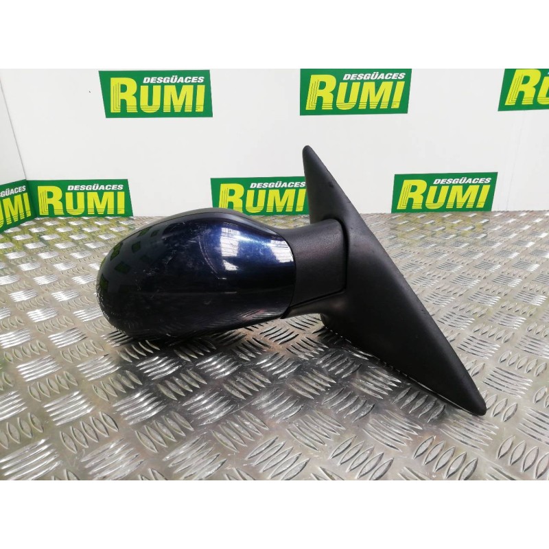 Recambio de retrovisor derecho para renault laguna (b56) 2.0+ 16v rt referencia OEM IAM 872036  