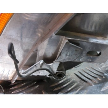 Recambio de piloto delantero derecho para peugeot 205 berlina 1.1 mito referencia OEM IAM   