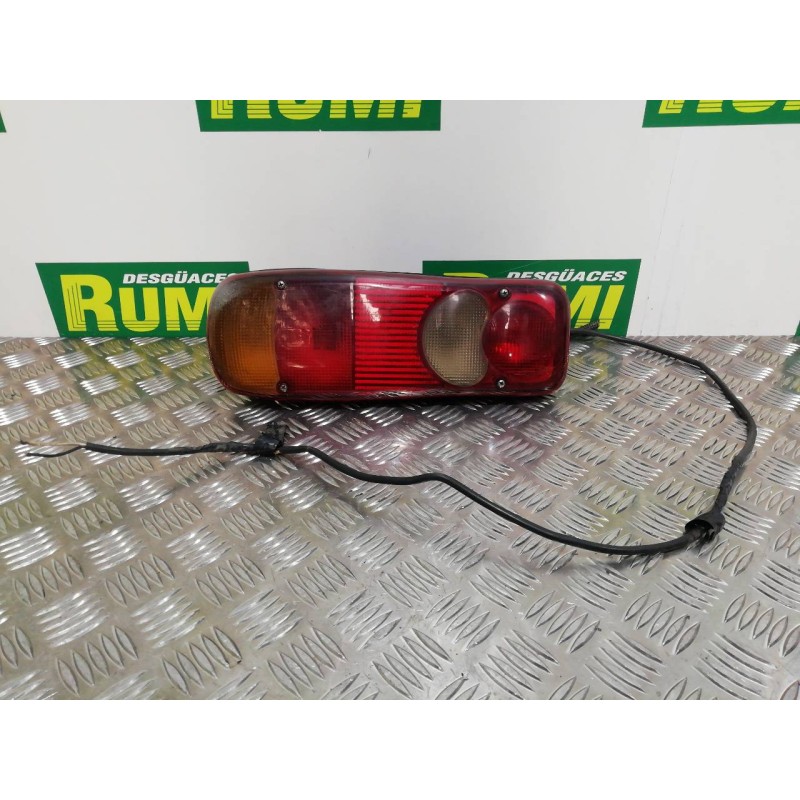 Recambio de piloto trasero derecho para renault mascott referencia OEM IAM TP8GGVS  