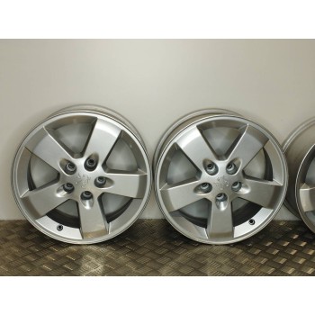 Recambio de juego llantas para peugeot 407 st confort referencia OEM IAM 9661506780 6,5JX16 CH5 44 