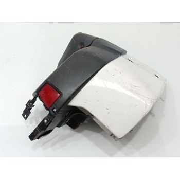 PUNTERA PARAGOLPES TRASERA IZQUIERDA 6410A473 