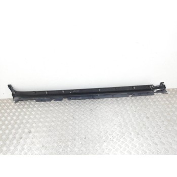 Recambio de faldon lateral para bmw serie x3 (g01) xdrive20d xline referencia OEM IAM 77382810 5177773828 7400675 7466409