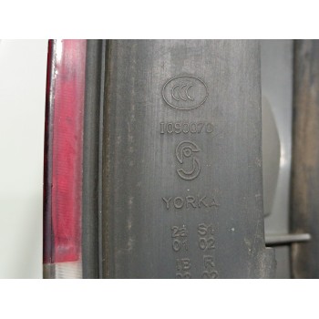 Recambio de piloto trasero izquierdo para opel vectra c berlina cosmo referencia OEM IAM 1090070  